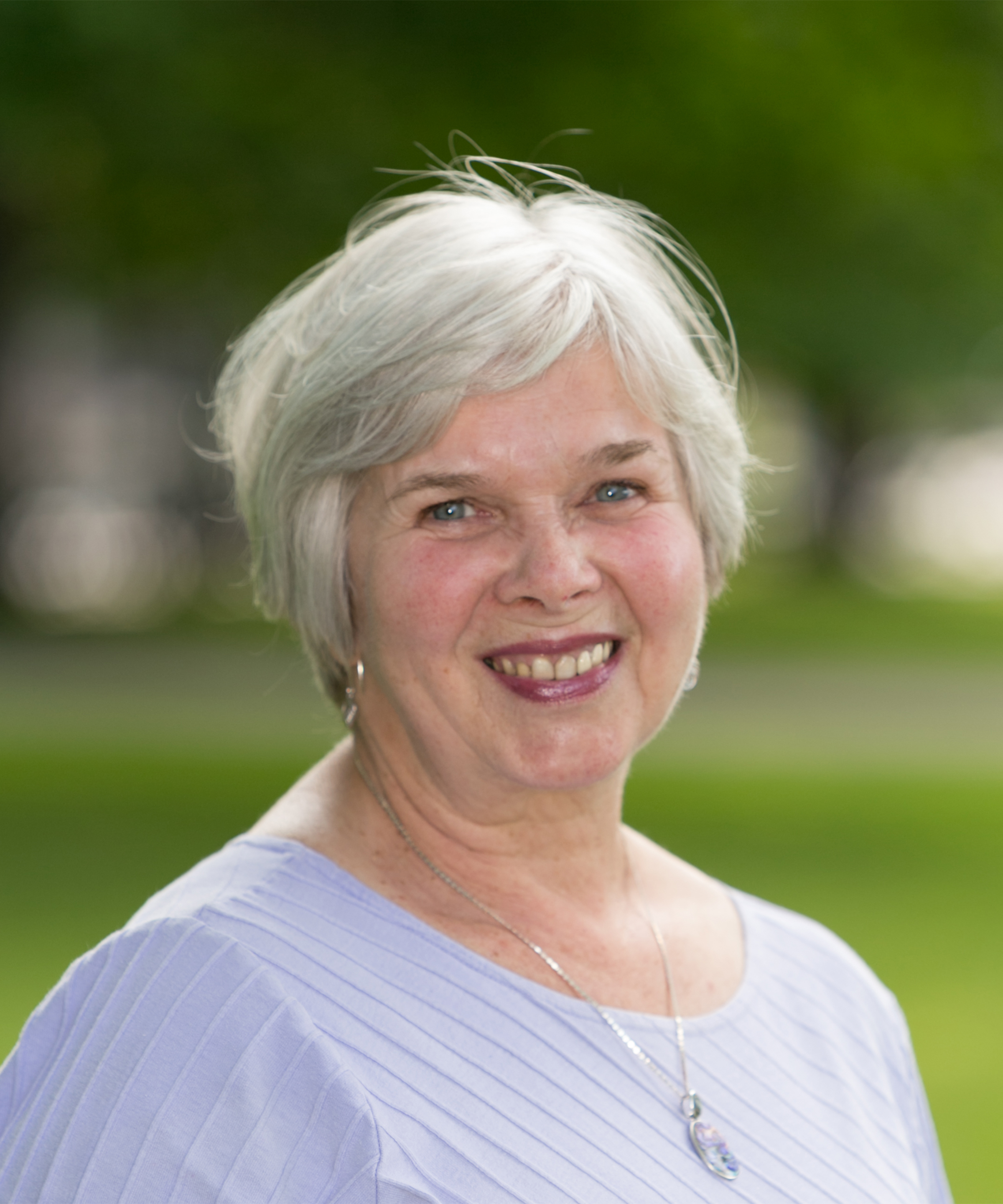 Headshot of Lynn Addleman